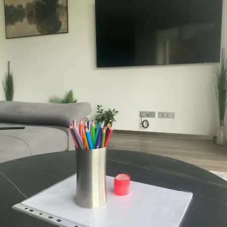 Modern Living In 3 Διαμέρισμα