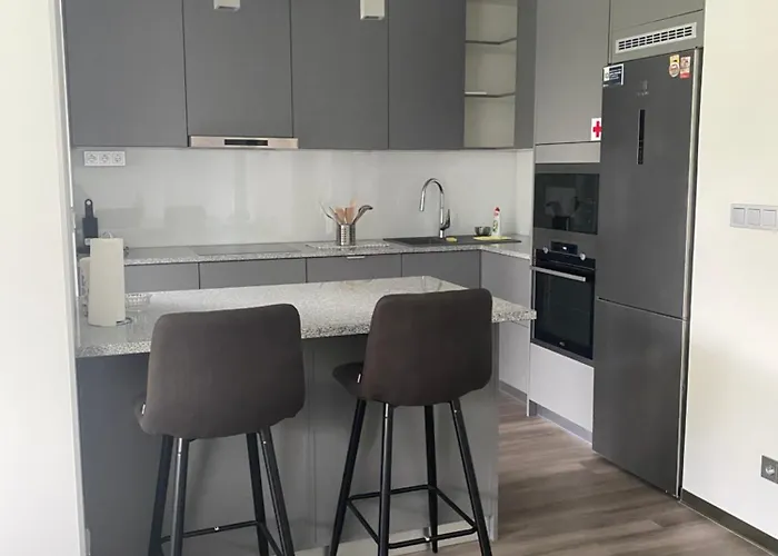 Apartman Modern Living In 3 *