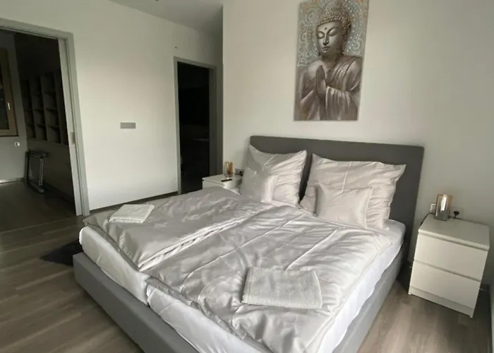 Modern Living In 3 Appartamento