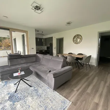 Apartmán Modern Living In 3 *
