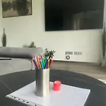 Modern Living In 3 Lägenhet